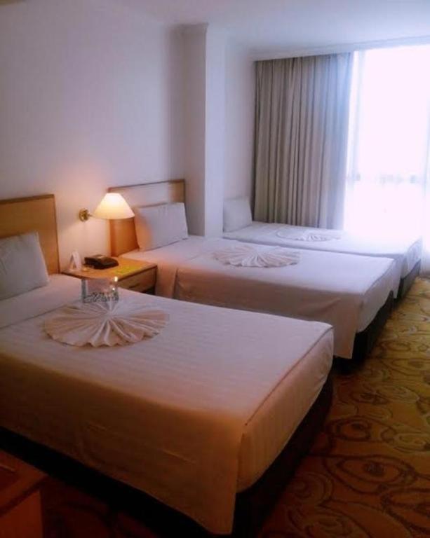 The Orchid Hotel Sibu Bagian luar foto