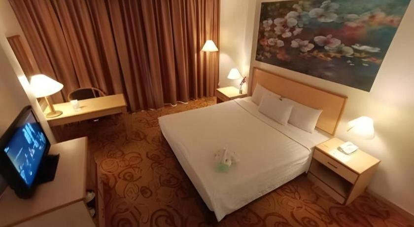 The Orchid Hotel Sibu Bagian luar foto