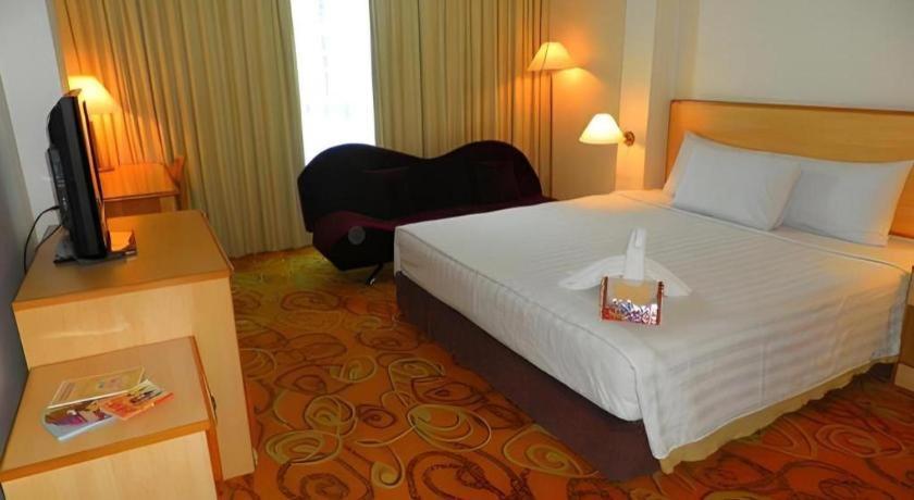 The Orchid Hotel Sibu Bagian luar foto