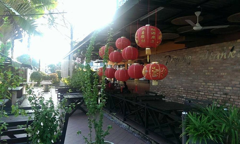 The Orchid Hotel Sibu Bagian luar foto
